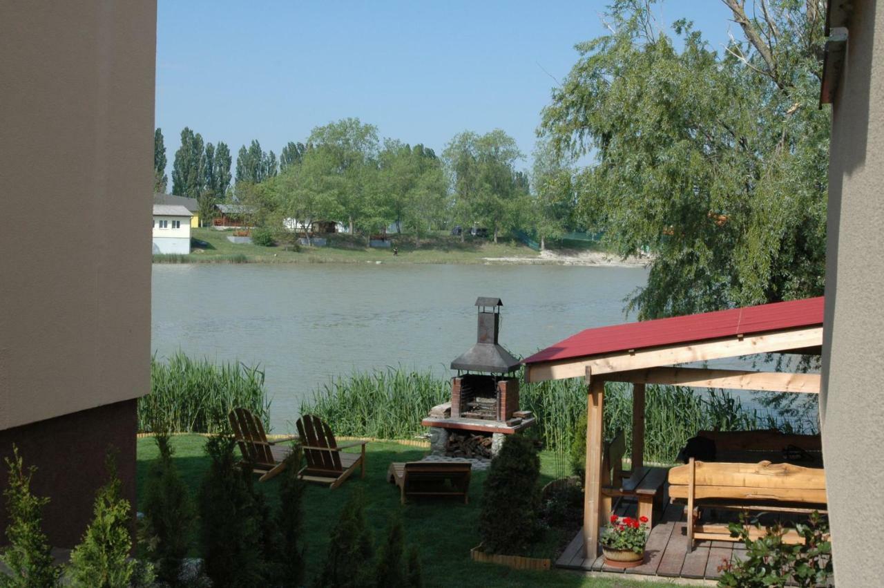 Ferienwohnung Apartman Timea Dunajská Streda Exterior foto