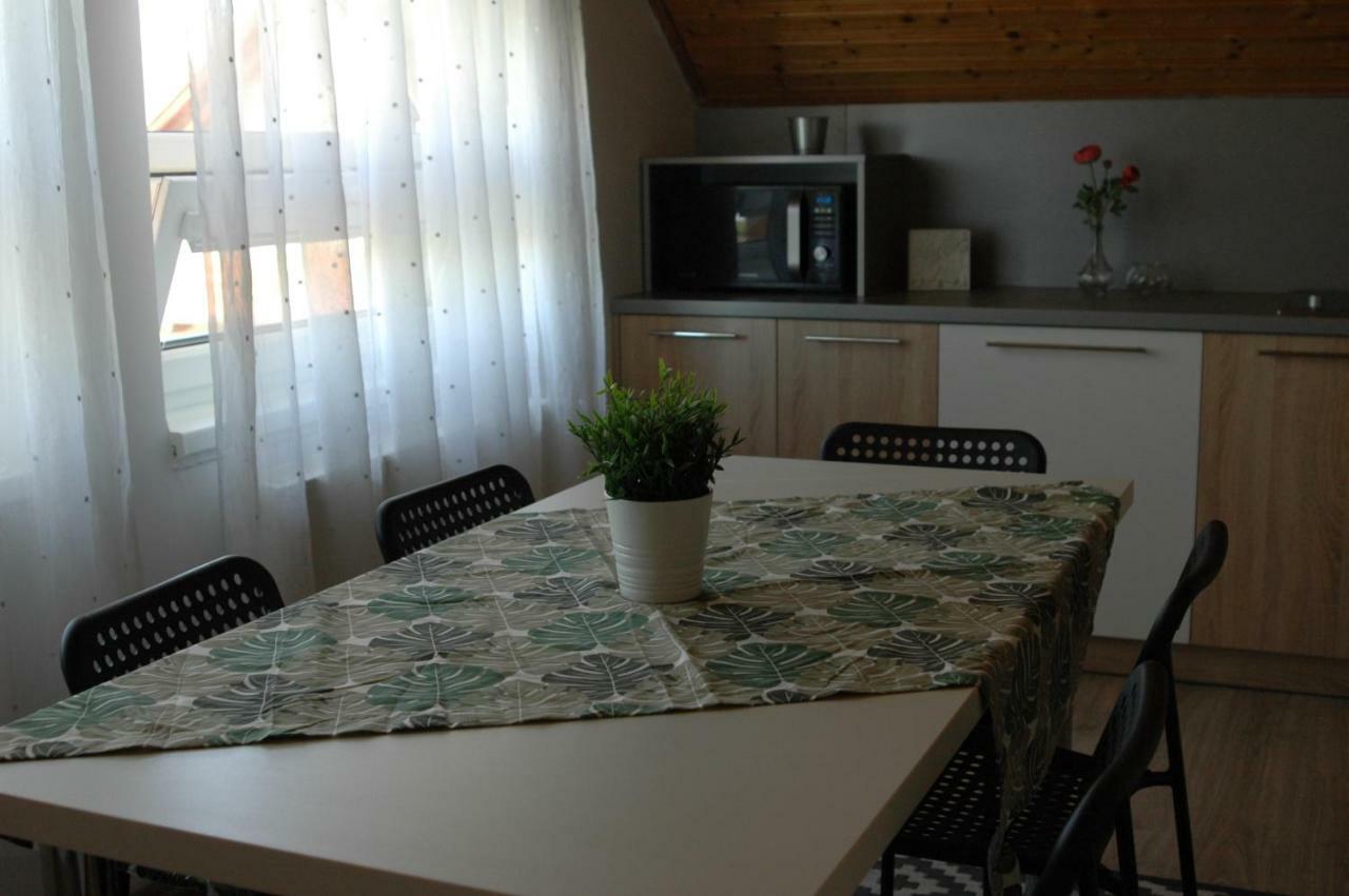 Ferienwohnung Apartman Timea Dunajská Streda Exterior foto