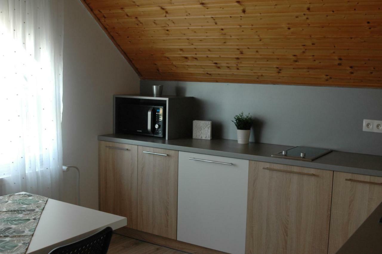 Ferienwohnung Apartman Timea Dunajská Streda Exterior foto